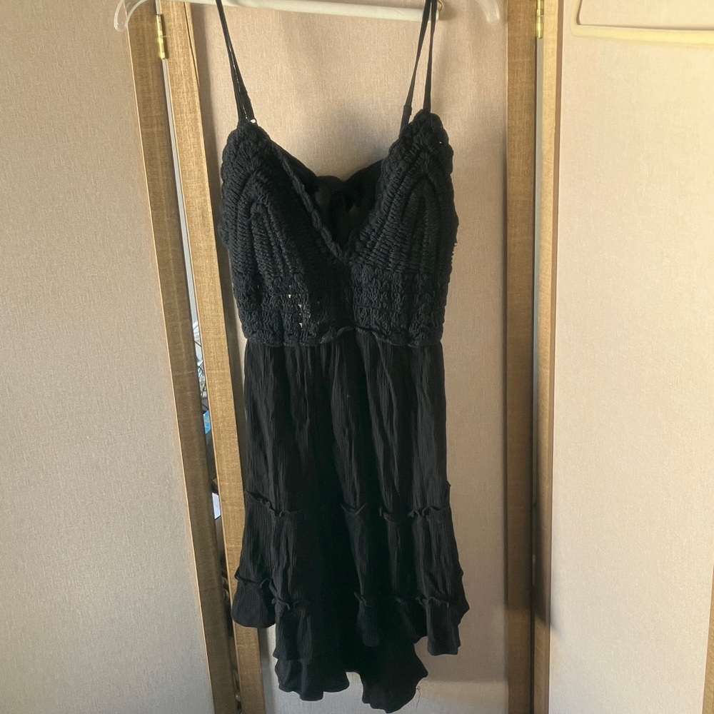 FINAL MARKDOWN Blush Black Dress medium